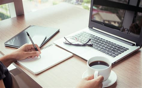 Career changer studying for an online degree at home