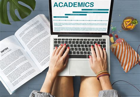 Adult learner evaluating online degree risks